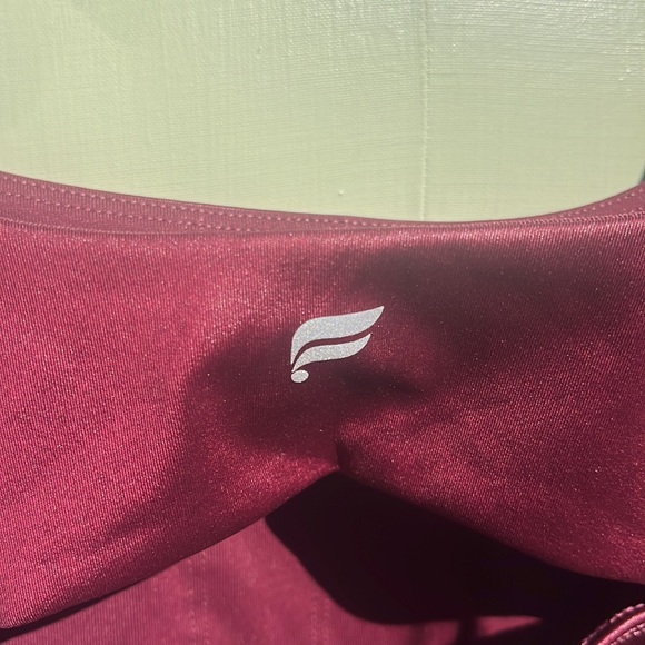 NWT Fabletics Khloe Kardashian Motion365+ Shine Jumpsuit Merlot Medium - Picture 11 of 13